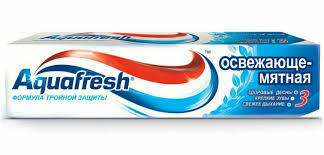 3. паста Aquafresh 50мл Освежающе- мятная (синяя)