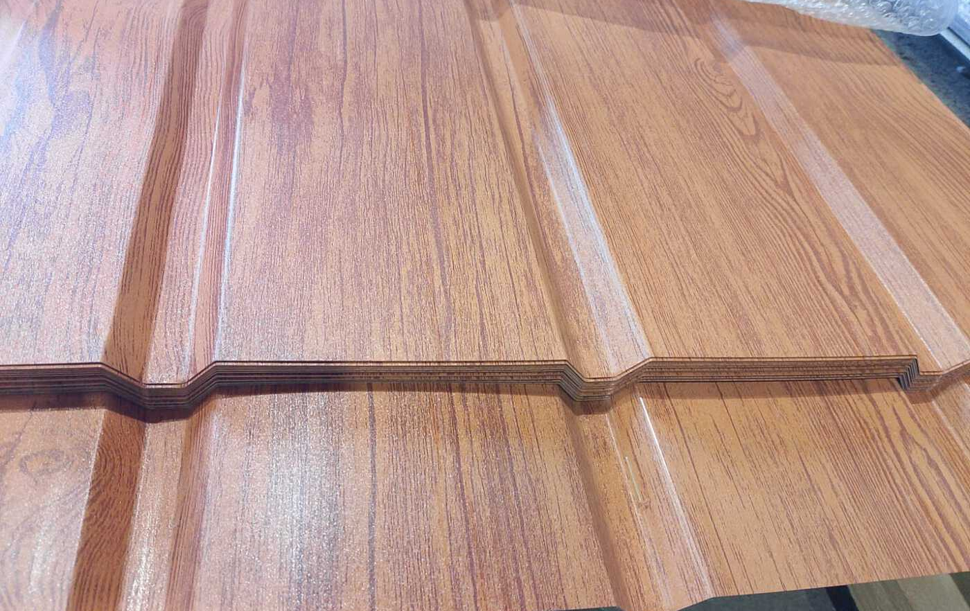 Профлист С-13 (6*1,18 0,4 мм) дерево 8