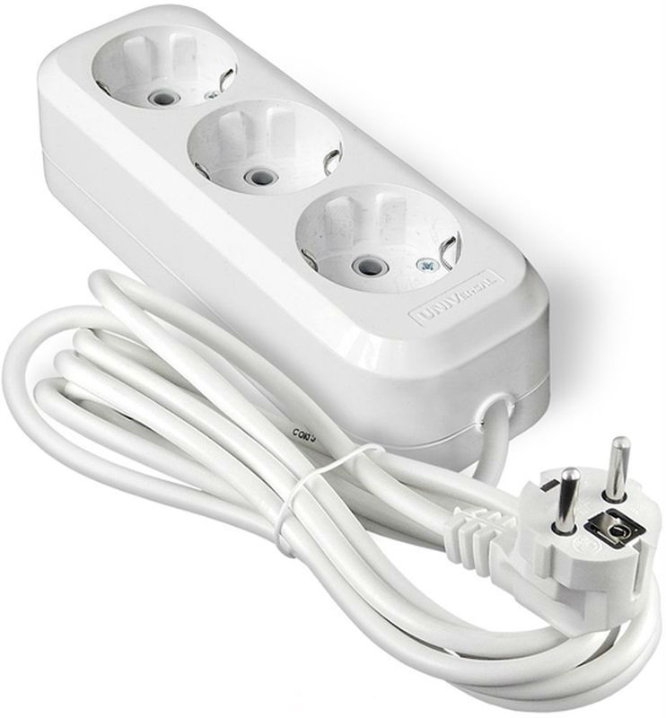 Удлинитель UNIVERSAL 16А 3 м белый трехместный с заземлением