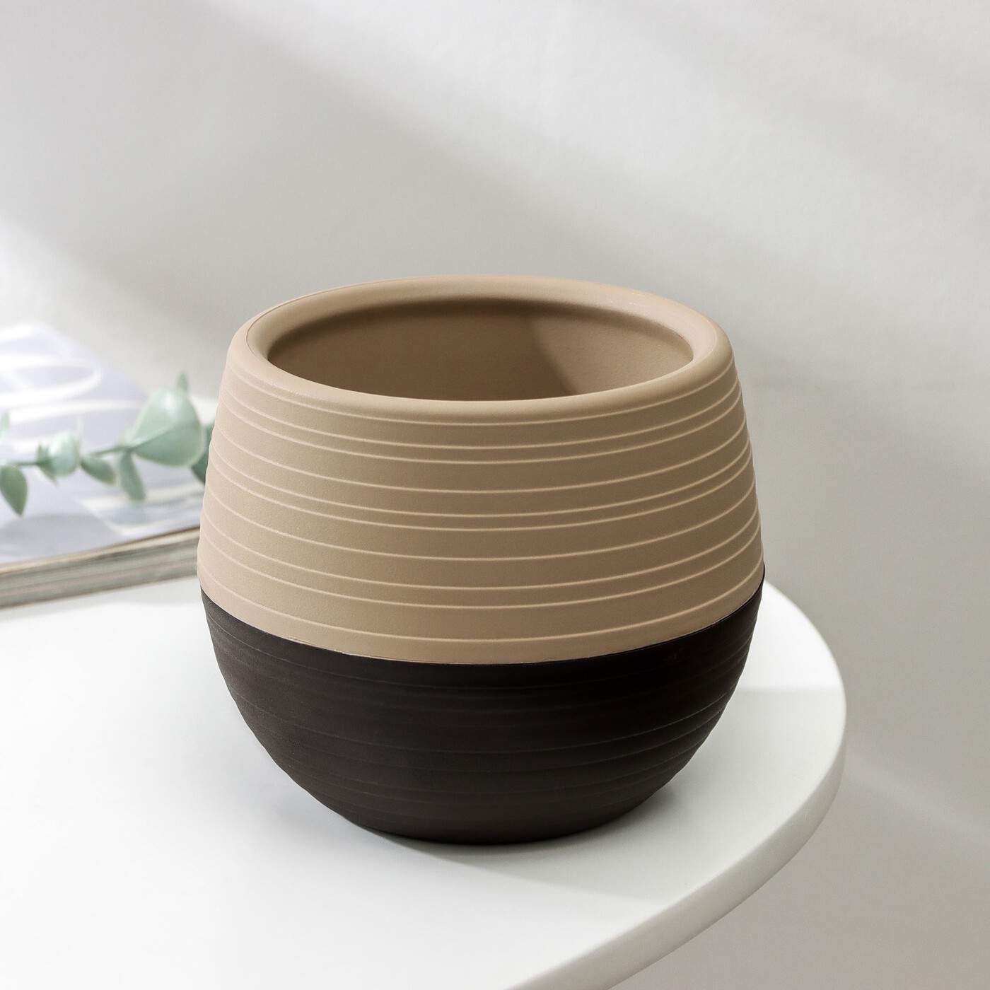 Горшок д/цветов  "Дуэт" шоколадный-кофе с молоком 0.5 л