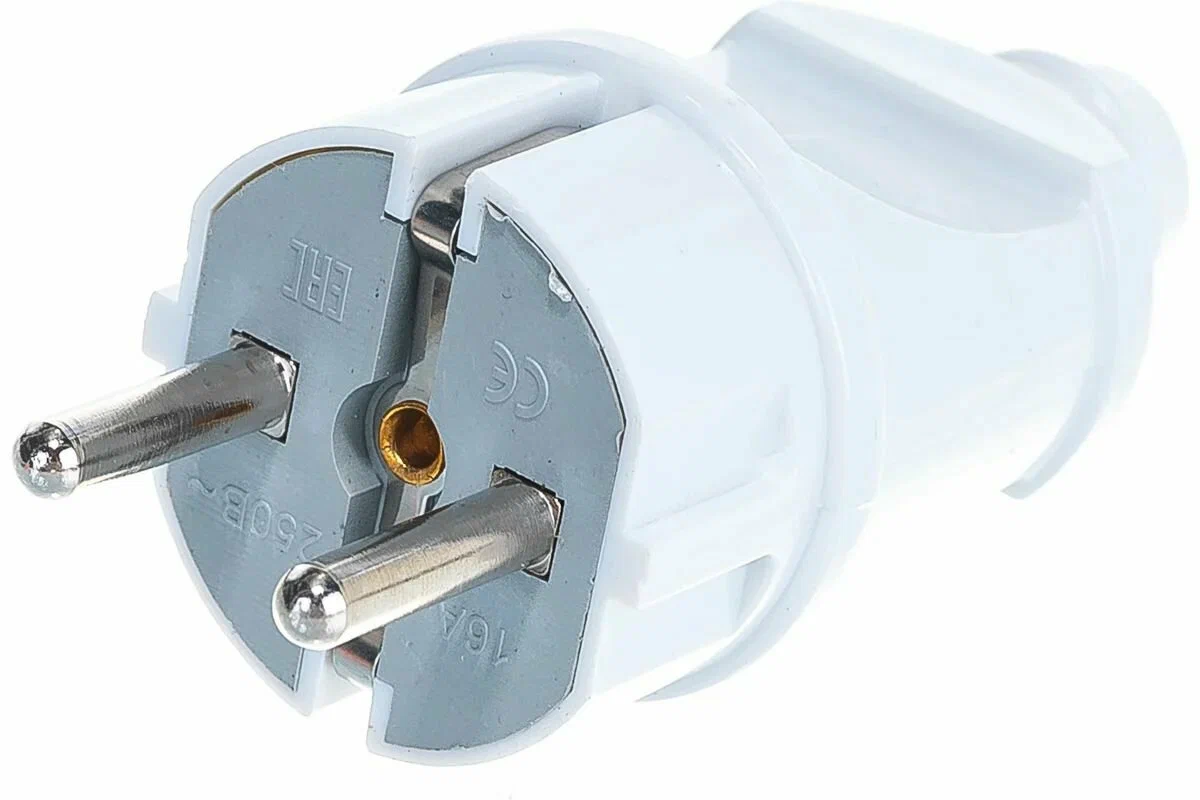 Вилка эл. с/з прямая 16А 250В (еврослот)UNIVERSAL A101 белый